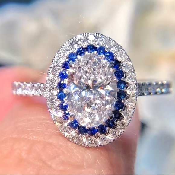 Jewelry - Beautiful CZ Stone Ring with Sapphire Blue Halo around Large Stone